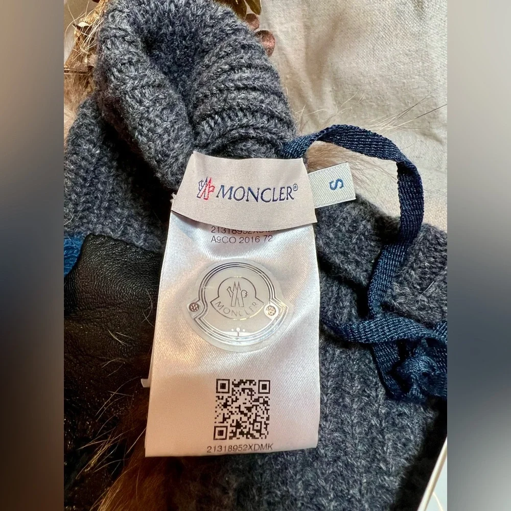 Moncler Wool, Cashmere, Marmot Fur Gloves Made in Italy Blue Grey NWT - Picture 5 of 14
